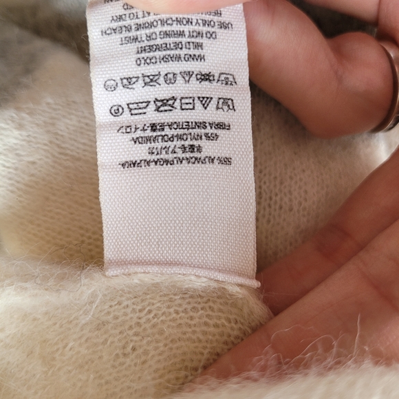 Free People | Lafayette Alpaca Blended Oversized Grey and Cream Sweater Dress - Picture 4 of 6